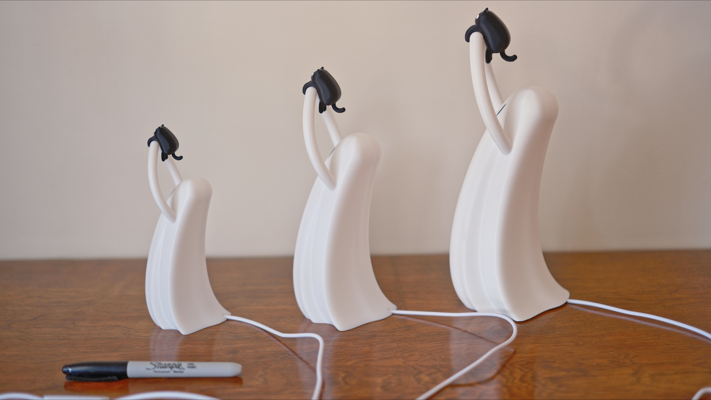 Ghost Holding a Kitty USB Lamp