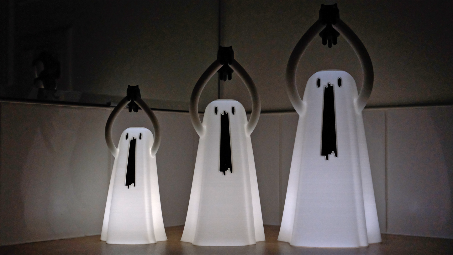 Ghost Holding a Kitty USB Lamp