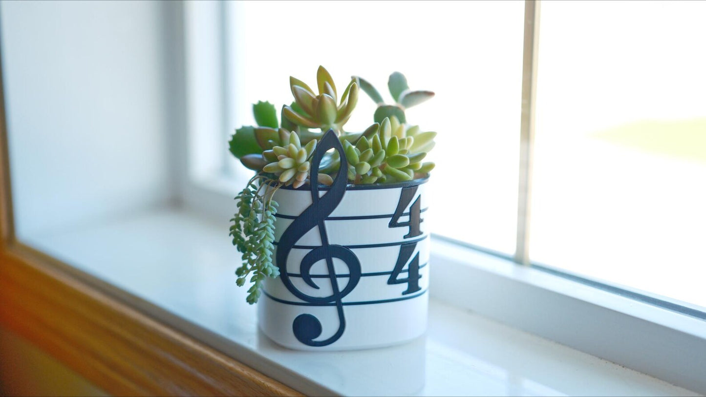 Treble Clef Planter / Pen Holder
