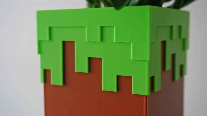 Minecraft Dirt Block Planter & Pen Holder