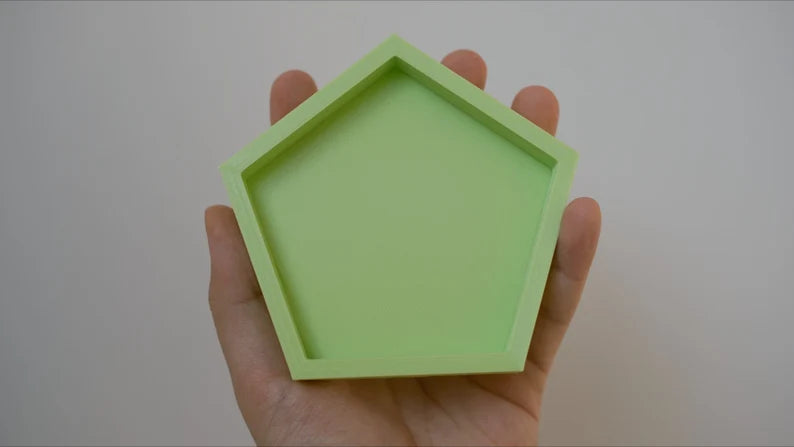 1/2 Inch Tall Pentagon Drainage Tray