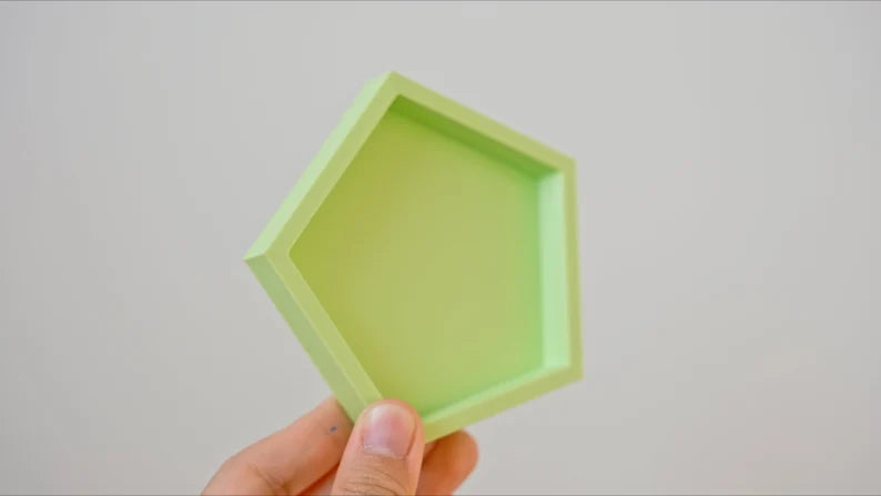 1/2 Inch Tall Pentagon Drainage Tray