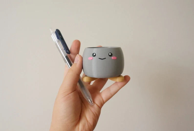 Cute Smiling Planter with Feet